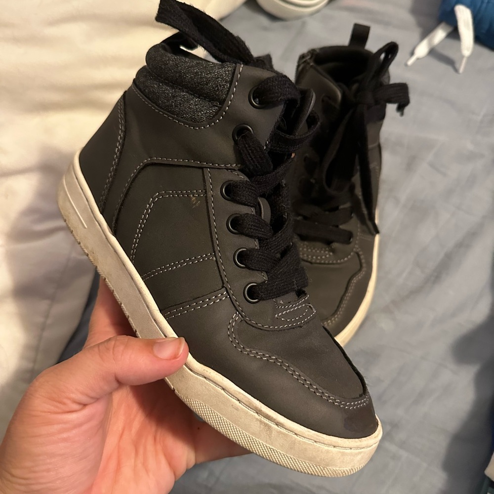 Cat & Jack High Top‎ Sneakers